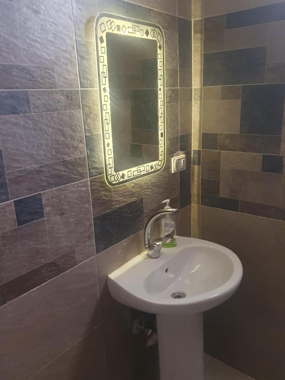 Sobba Pyramids View - Guest House Kafrat al Jabal Екстер'єр фото